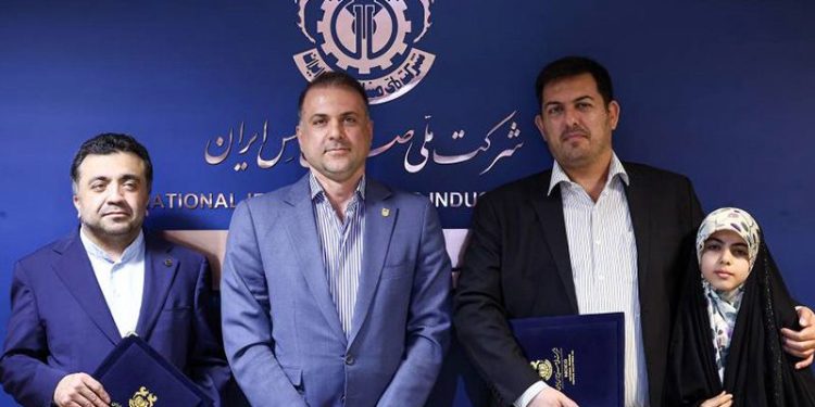 علیخانی مشاور مدیرعامل در امور معدن شد، نعمتاللهی سکان صندوق بازنشستگی را در دست گرفت.
